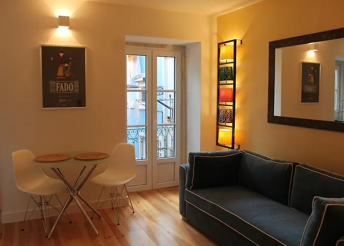 In The Best Heart Of Lisbon - Apartment